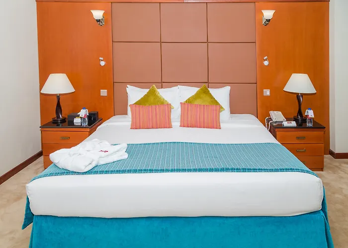 Al Jawhara Gardens Hotel
