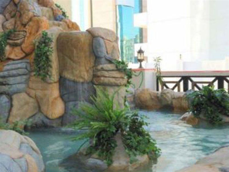 فندق The Park Formerly 4*